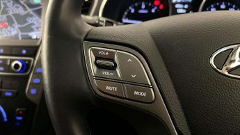 Hyundai Santa Fe 2.2 CRDi Blue Drive Premium SE 5dr Auto [7 Seats]