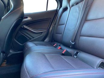 Mercedes-Benz GLA GLA 220d 4Matic AMG Line Premium 5dr Auto