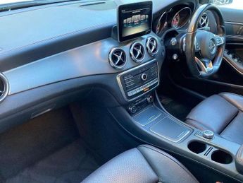 Mercedes-Benz GLA GLA 220d 4Matic AMG Line Premium 5dr Auto