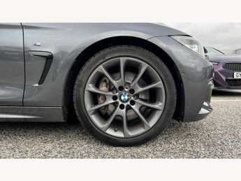 BMW 4 Series Convertible 440i M Sport 2dr Auto [Professional Media]