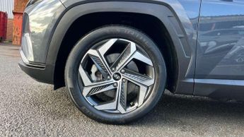 Hyundai Tucson 1.6 TGDi Plug-in Hybrid Premium 5dr 4WD Auto