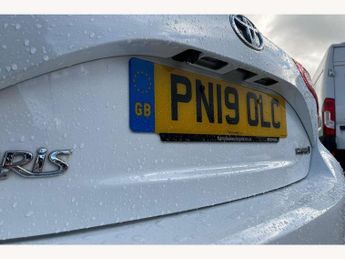 Toyota Yaris 1.5 Hybrid Icon 5dr CVT