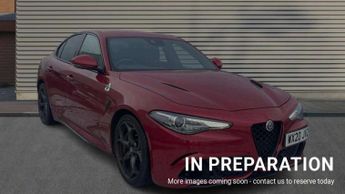 Alfa Romeo Giulia 2.9 V6 BiTurbo Quadrifoglio 4dr Auto [ACC]