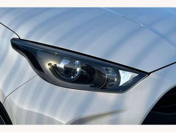 Toyota Yaris 1.5 Hybrid Icon 5dr CVT