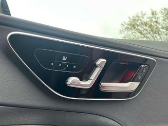 Mercedes-Benz C-Class C300e AMG Line 4dr 9G-Tronic