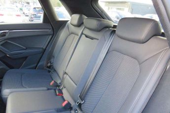 Audi Q3 45 TFSI e Black Edition 5dr S Tronic