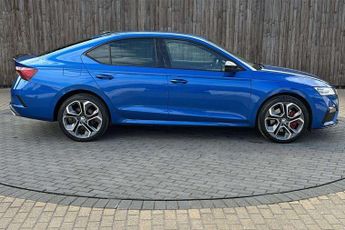 Skoda Octavia vRS 1.4 TSI iV vRS 5dr DSG