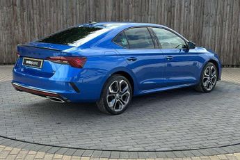Skoda Octavia vRS 1.4 TSI iV vRS 5dr DSG