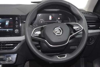 Skoda Kamiq 1.0 TSI SE 5dr DSG