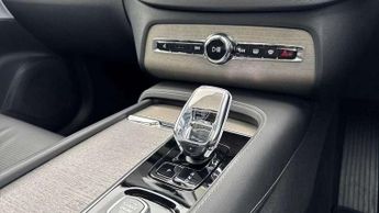 Volvo XC90 2.0 B5P [250] Ultra Dark 5dr AWD Geartronic