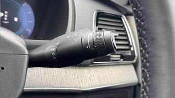 Volvo XC90 2.0 B5P [250] Ultra Dark 5dr AWD Geartronic