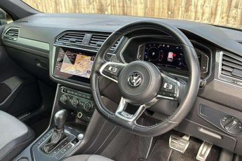 Volkswagen Tiguan 2.0 TSi 230 4Motion SEL 5dr DSG
