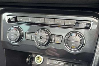 Volkswagen Tiguan 2.0 TSi 230 4Motion SEL 5dr DSG