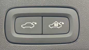 Volvo XC60 2.0 T6 350 RC PHEV Plus Black Ed 5dr AWD Gtron