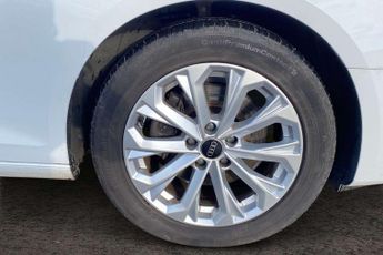 Audi A4 35 TFSI Technik 4dr S Tronic