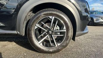 Nissan Juke 1.0 DiG-T N-Connecta 5dr DCT