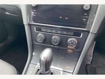 Volkswagen Golf 1.5 TSI EVO SE [Nav] 5dr DSG