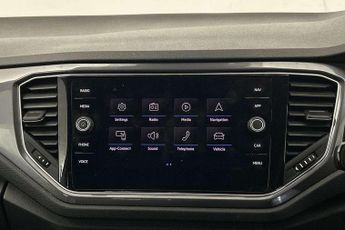 Volkswagen T-Roc 2.0 TDI R-Line 5dr DSG