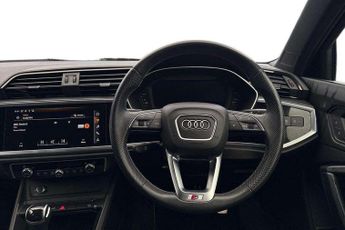 Audi Q3 45 TFSI e S Line 5dr S Tronic