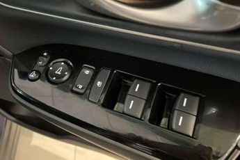 Honda CR-V 2.0 i-MMD Hybrid SR 5dr eCVT