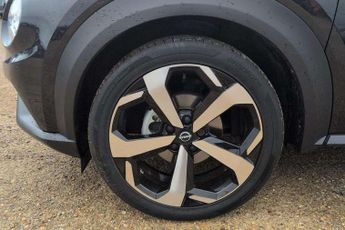Nissan Juke 1.6 Hybrid Tekna 5dr Auto