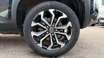 Toyota Yaris Cross 1.5 Hybrid Design 5dr CVT