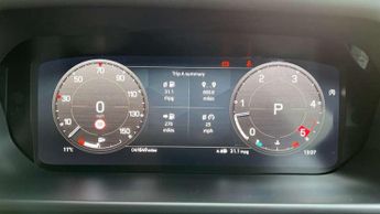 Land Rover Defender 3.0 D300 Hard Top X-Dynamic HSE Auto