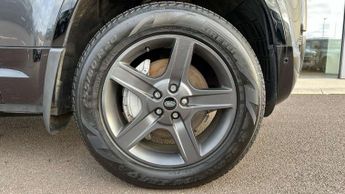 Land Rover Defender 3.0 D300 Hard Top X-Dynamic HSE Auto