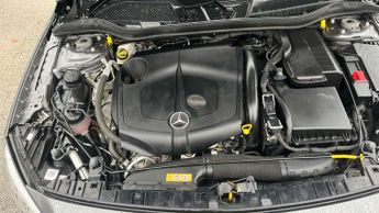 Mercedes-Benz GLA GLA 220d 4Matic Sport Premium 5dr Auto
