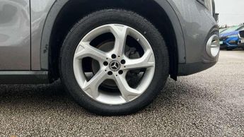 Mercedes-Benz GLA GLA 220d 4Matic Sport Premium 5dr Auto