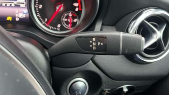 Mercedes-Benz GLA GLA 220d 4Matic Sport Premium 5dr Auto