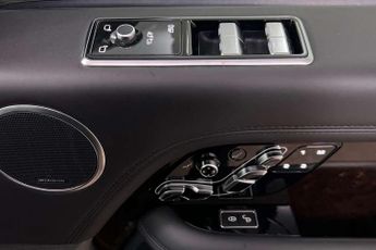 Land Rover Range Rover 3.0 SDV6 Autobiography 4dr Auto