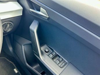 SEAT Arona 1.0 TSI 115 SE Technology 5dr DSG