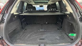 Volvo XC90 2.0 B5P Plus Dark 5dr AWD Geartronic
