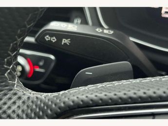 Audi A4 Avant 40 TDI 204 Quattro Black Edition 5dr S Tronic