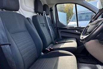 Ford Transit Custom 2.0 EcoBlue 170ps Low Roof Limited Van Auto