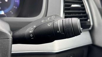 Volvo XC90 2.0 B5P [250] Plus Dark 5dr AWD Geartronic