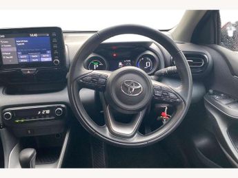 Toyota Yaris 1.5 Hybrid Design 5dr CVT