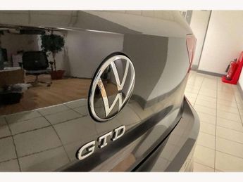 Volkswagen Golf 2.0 TDI 200 GTD 5dr DSG