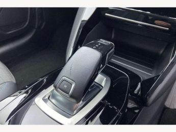 Peugeot 208 1.2 PureTech 100 Allure Premium 5dr EAT8
