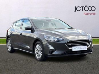 Ford Focus 1.0 EcoBoost 125 Titanium 5dr Auto