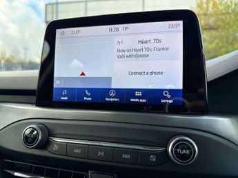 Ford Focus 1.0 EcoBoost 125 Titanium 5dr Auto