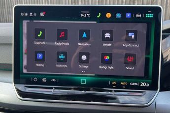 Volkswagen Golf 1.5 TSI Match 5dr