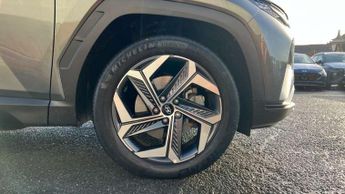 Hyundai Tucson 1.6 TGDi Plug-in Hybrid Premium 5dr 4WD Auto
