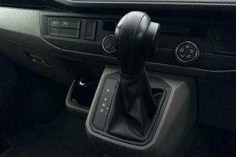 Volkswagen Transporter 2.0 TDI 150 Highline Van DSG
