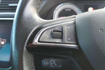 Skoda Superb 2.0 TDI CR Laurin + Klement 5dr DSG [7 Speed]