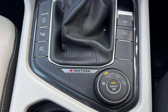 Volkswagen Tiguan 2.0 TSI 4Motion Elegance 5dr DSG