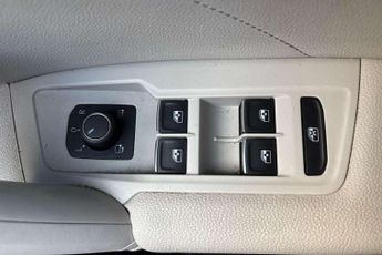 Volkswagen Tiguan 2.0 TSI 4Motion Elegance 5dr DSG