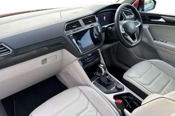 Volkswagen Tiguan 2.0 TSI 4Motion Elegance 5dr DSG