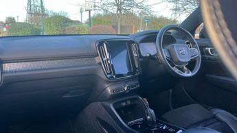 Volvo XC40 2.0 D4 [190] First Edition 5dr AWD Geartronic